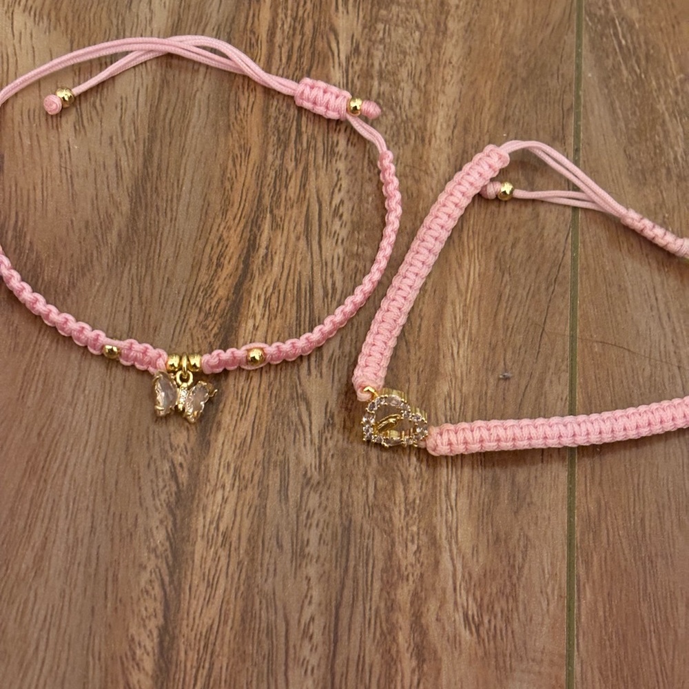 Bracelets - Picture 3 of 16